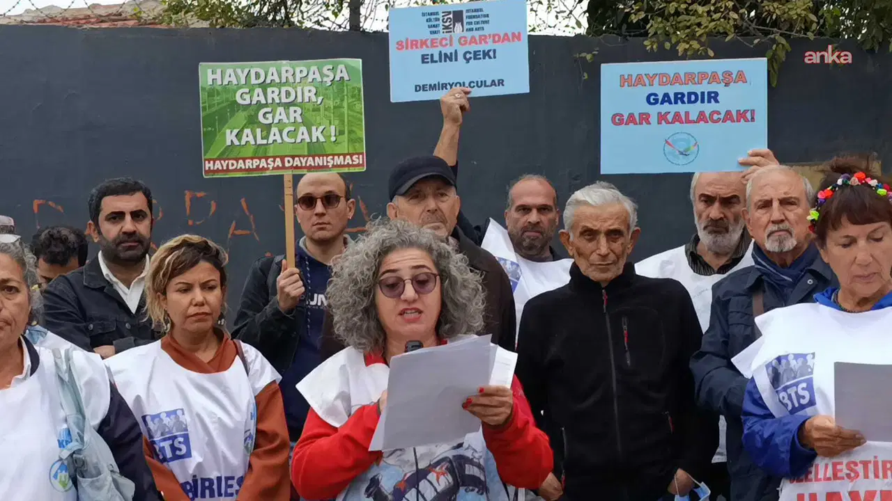 Haydarpaşa Garı eylemi 717. gününde: ‘Kültür ve sanat maskesiyle kamusal alan gasbı’ tepkisi