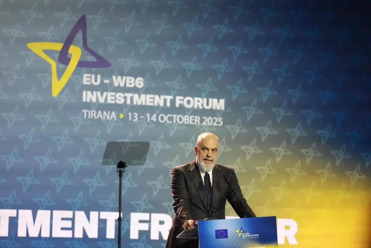 tiranda ab bati balkanlar yatirim forumu basladi ebZ1DdGA.jpg