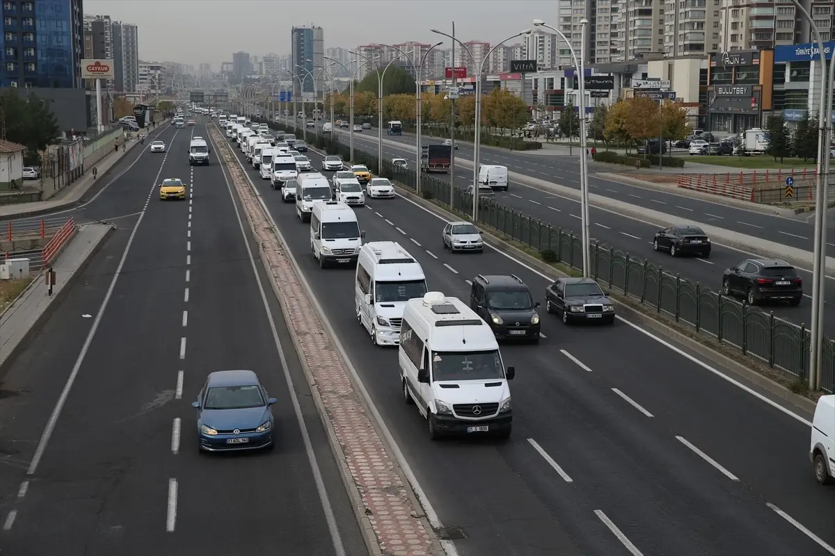 Diyarbakır’da Servis Şoförleri Taleplerini Duyurdu